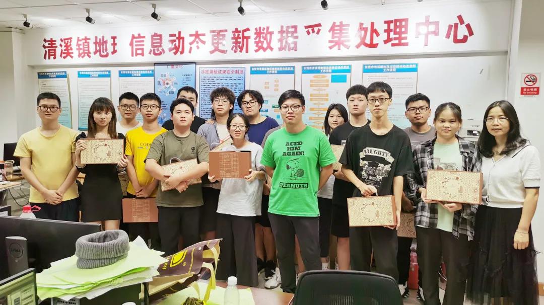月满中秋 情满人心丨广量集团走访慰问项目部一线员工