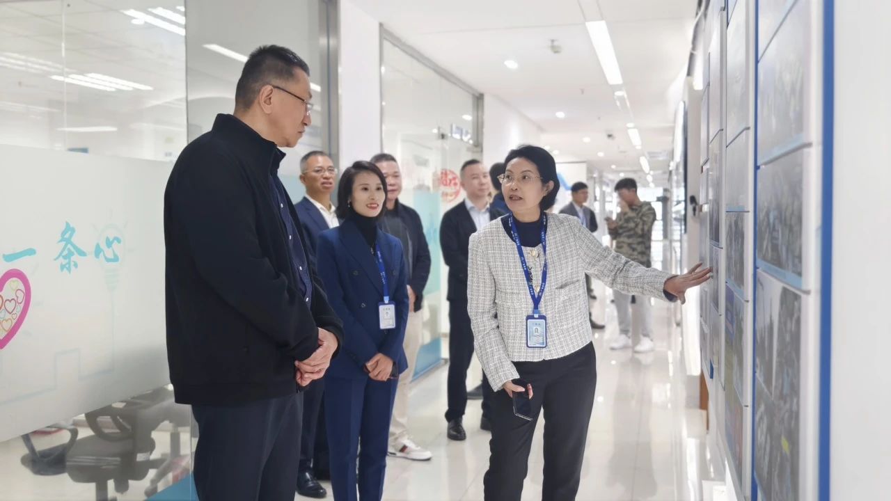 广量集团｜汉中市南城街路党政代表团来访，调研数字化转型与智能化发展
